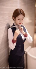 好美的空乘小姐姐，高颜值气质女生梦梵空姐制服装蕾袜装尽显婀娜身段写真图集