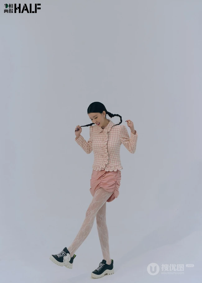 新加坡女生姐妹花组合BY2高清写真大片，可盐可甜，元气满满