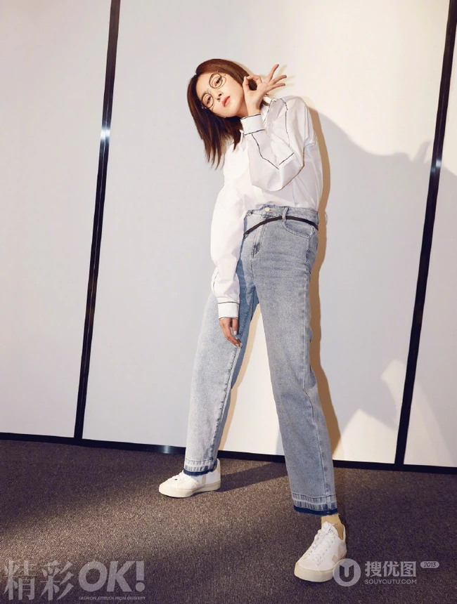 万茜最新杂志写真，不同服饰穿搭，演绎多样时尚魅力