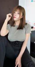 性感丰满身材美女奈沐子紧身衣高腰裤穿搭高清私房写真手机壁纸图片