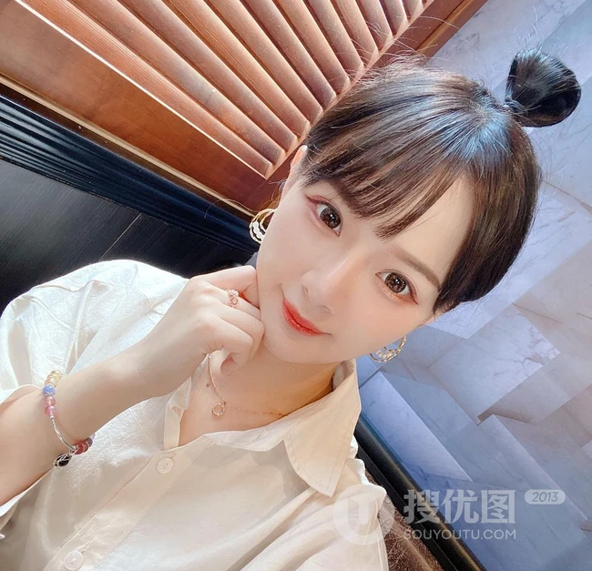 超正点匀称的天菜短发精选亚洲女生倩倩气质自拍，生活照杂图图集