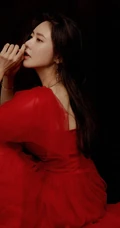 秋瓷炫纸质柔性优雅动人写真登杂志图片