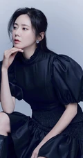 秋瓷炫纸质柔性优雅动人写真登杂志图片