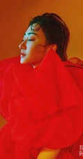 景甜宛若花神，沉醉在多姿多彩的梦幻繁花中超唯美写真杂志图片