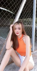马来西亚女生靖汶气质夏日写真生活照图片，匀称身形特别适合这个夏天