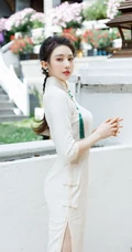 性感优雅复古气质麻花辫美女紧身白色旗袍装街拍写真手机壁纸图片