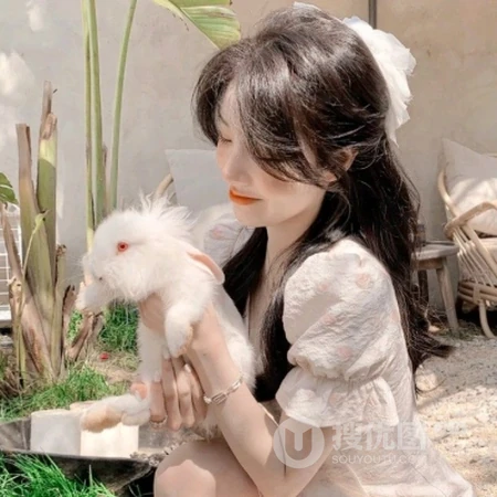 第一眼就吸引人的真人女生少女最适合超好看2021年最新款微头像图片