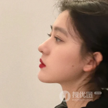 第一眼就吸引人的真人女生少女最适合超好看2021年最新款微头像图片