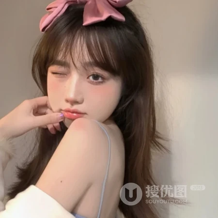 第一眼就吸引人的真人女生少女最适合超好看2021年最新款微头像图片