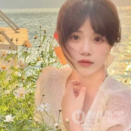 第一眼就吸引人的真人女生少女最适合超好看2021年最新款微头像图片
