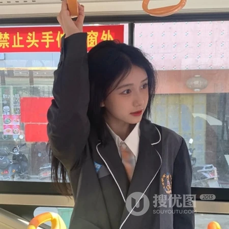 第一眼就吸引人的真人女生少女最适合超好看2021年最新款微头像图片