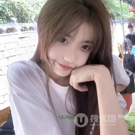 2021款超真实可爱十七八岁优质女生自拍卖萌，比手势等QQ头像图片