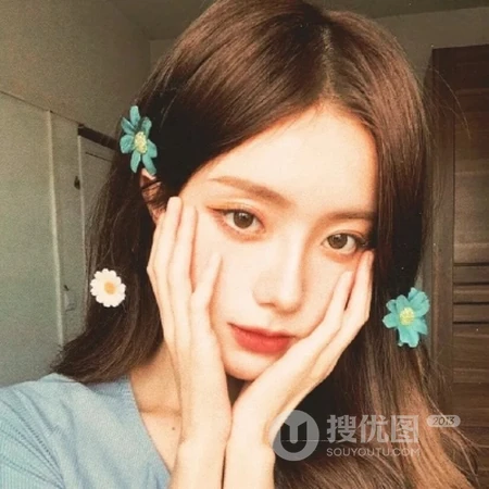 2021款超真实可爱十七八岁优质女生自拍卖萌，比手势等QQ头像图片