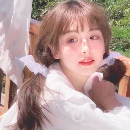 2021款超真实可爱十七八岁优质女生自拍卖萌，比手势等QQ头像图片
