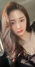 周洁琼紧身运动穿搭居家健身，以及微博生活照，自拍图片集