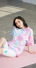 孟美岐运动装系列海边浪漫灵动广告写真大片