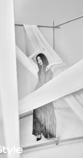 宋茜最新时尚杂志写真画报，时尚百变穿搭灵动出挑有魅力