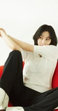 大长腿韩国女演员韩艺瑟精选杂志写真穿搭美图