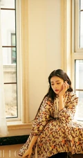白露优雅复古文静印花系列穿搭杂志写真美照