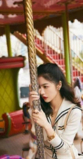 蔡文静游乐园可爱写真图片