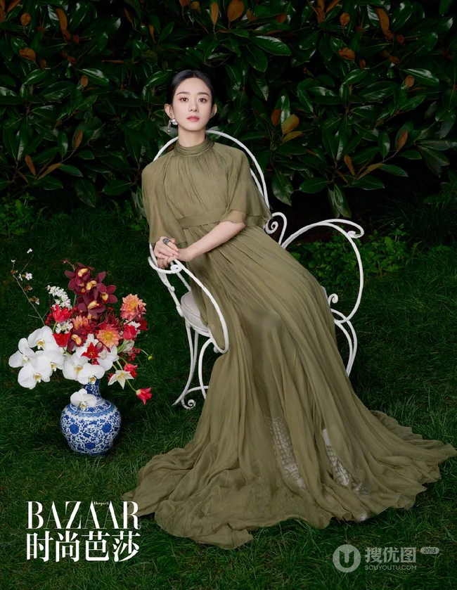 赵丽颖复古优雅穿搭登时尚芭莎杂志写真图片