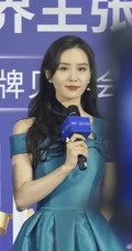 刘诗诗蓝色连衣长裙复古气质写真