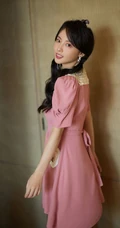 张嘉倪芭比粉裙着身可爱元气十足写真美照