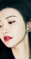 景甜黑色连衣裙穿搭宛若黑天鹅写真美照
