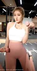 健身房女生小姐姐夏西CiCi气质紧身运动裤穿着显动人身材鲍鱼线写真图集