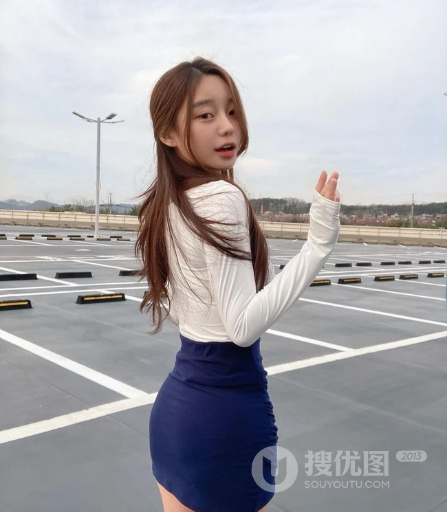韩国亮眼吸睛精选童颜修身女生小姐姐气质时尚写真生活照片图集
