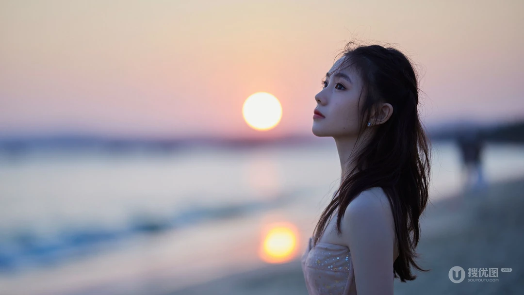 刘浩存精选壁纸，眼睛明亮清纯少女刘浩存养眼迷人高清壁纸图片欣赏