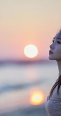 刘浩存礼裙婚纱裙礼服着身海边沙滩，椰树林清新元气写真图片