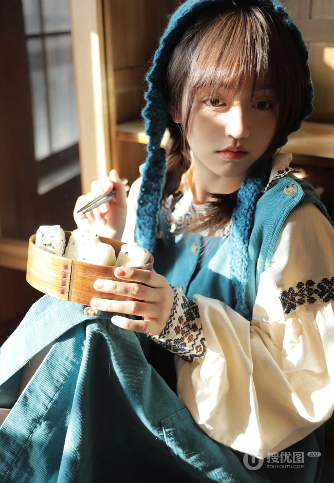 午后 居家 阳光下 唇红齿白浅粉少女清新清新写真大图图集