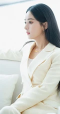 赵丽颖全白LOOK西服套装穿着气质写真照片