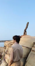 陈立农侧颜帅气夏日外拍写真照片