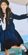 杨超越水手制服装清新氧气写真图片