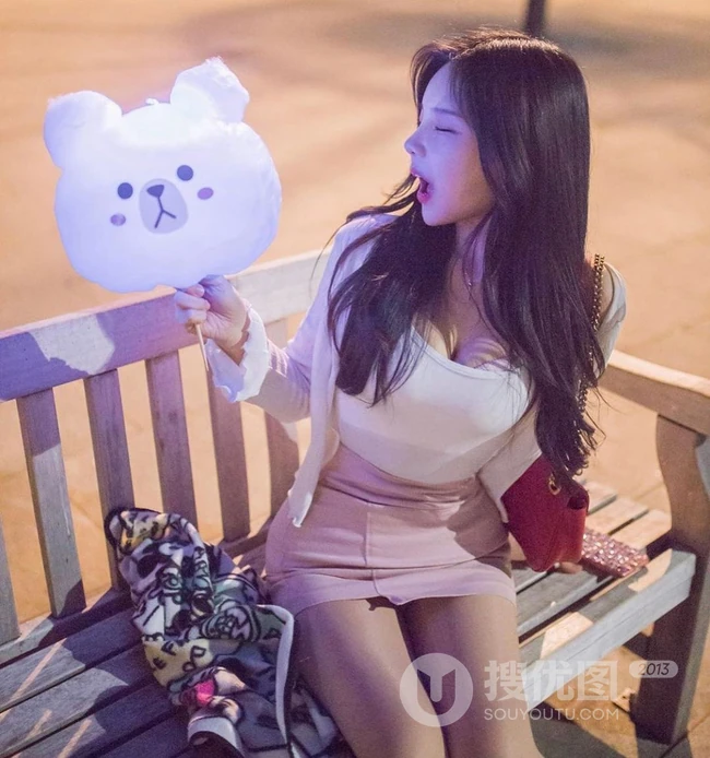 身材亮眼气质可爱精选韩妹子zzyuridayo精选自拍，写真，生活照图集