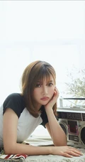 气质时尚女生小妹奶茶Emily可爱运动背心短裤居家温馨写真套图