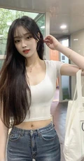 韩国大长腿女生吴汉京精选气质生活照写真 尽显凹凸有致完美傲人身段