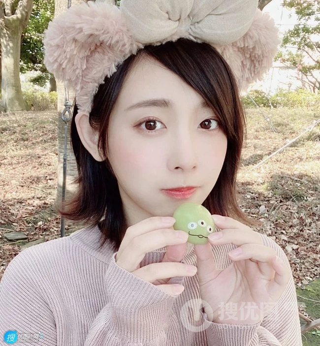 鬼马精灵，卡哇伊少女水凑みお精选可爱自拍生活照图片图集