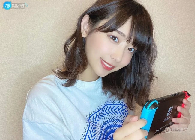 鬼马精灵，卡哇伊少女水凑みお精选可爱自拍生活照图片图集
