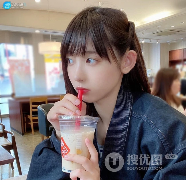 鬼马精灵，卡哇伊少女水凑みお精选可爱自拍生活照图片图集
