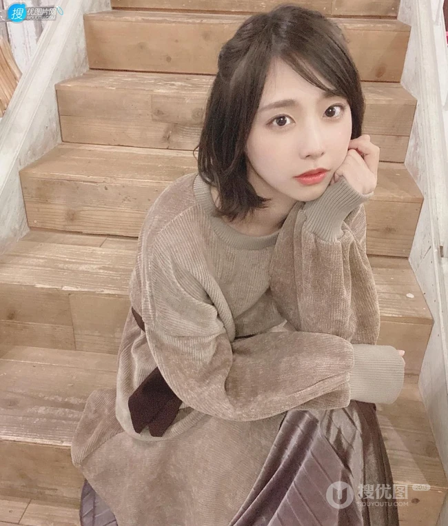 鬼马精灵，卡哇伊少女水凑みお精选可爱自拍生活照图片图集