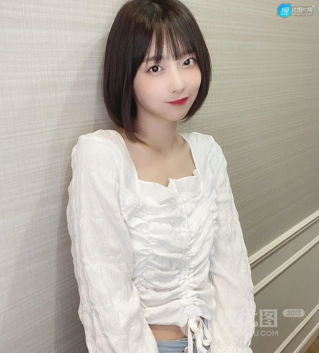 鬼马精灵，卡哇伊少女水凑みお精选可爱自拍生活照图片图集