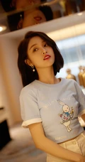 吴宣仪甜美可爱夏日穿搭写真美照