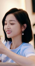 吴宣仪甜美可爱夏日穿搭写真美照