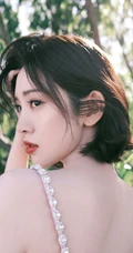 唐艺昕清爽穿搭街拍写真图片