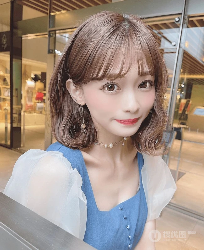 可爱减龄的短发烫发刘海发型女生，带点日系的小清爽短发，盘他！ 第2张