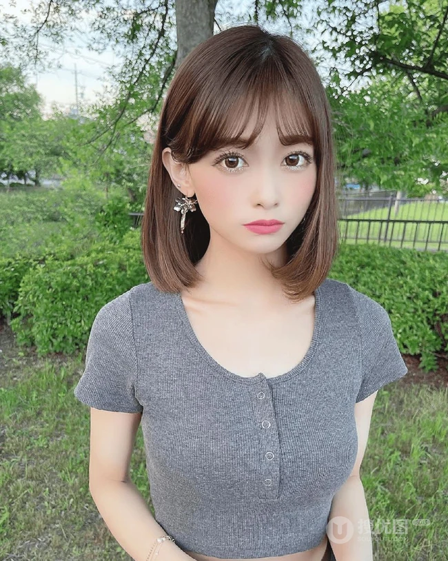 可爱减龄的短发烫发刘海发型女生，带点日系的小清爽短发，盘他！ 第12张