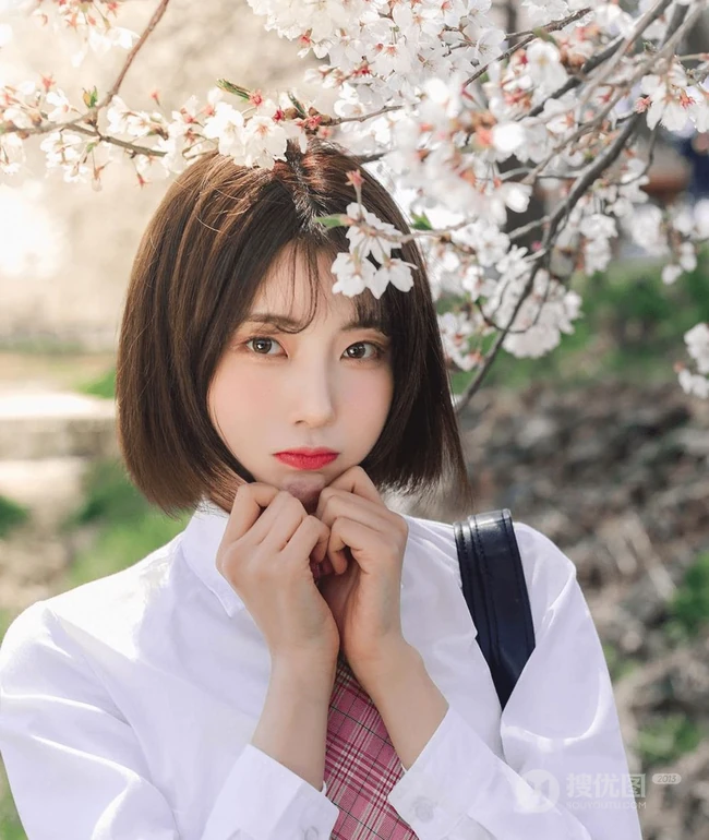 做个小清新女孩，2021年可爱又减龄的最新款短发发型少女图集欣赏 第4张